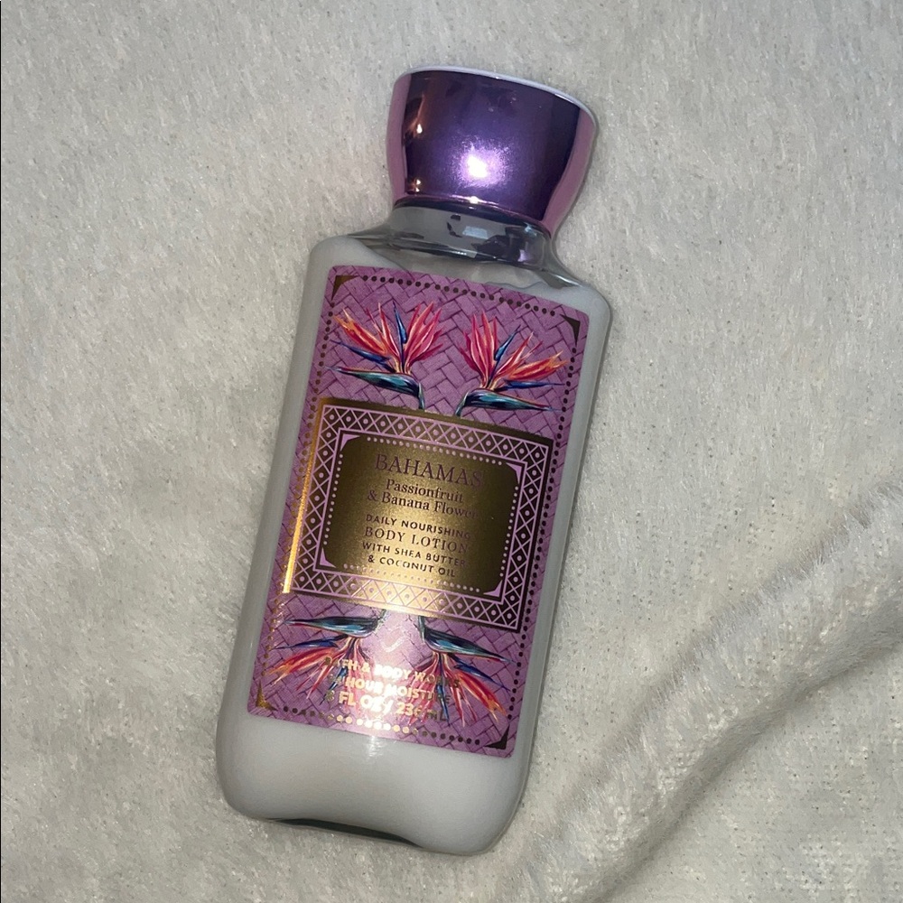 Bath & Body Works Bahamas Passionfruit & Banana Flower Body Lotion